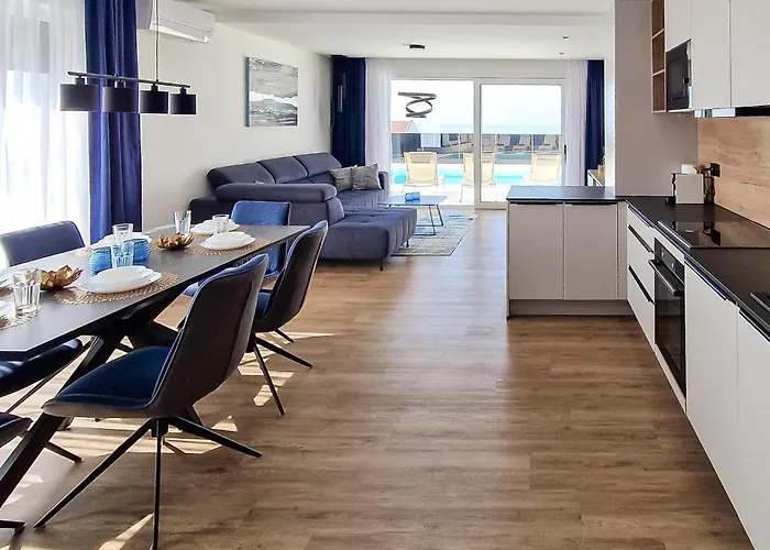 Villa Mandre Hills I بيت للعطل ماندري